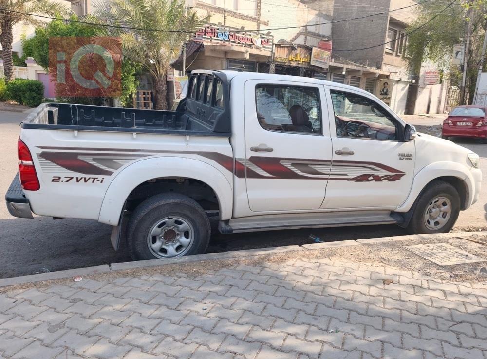 تويوتا هايلوكس
